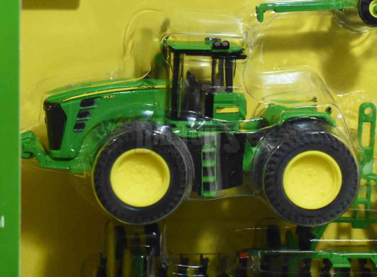 1/64 John Deere Air Seeder 4 Piece Set, 9530 4Wd Tractor. Air Seeder, Anhydrous Tank Daltons
