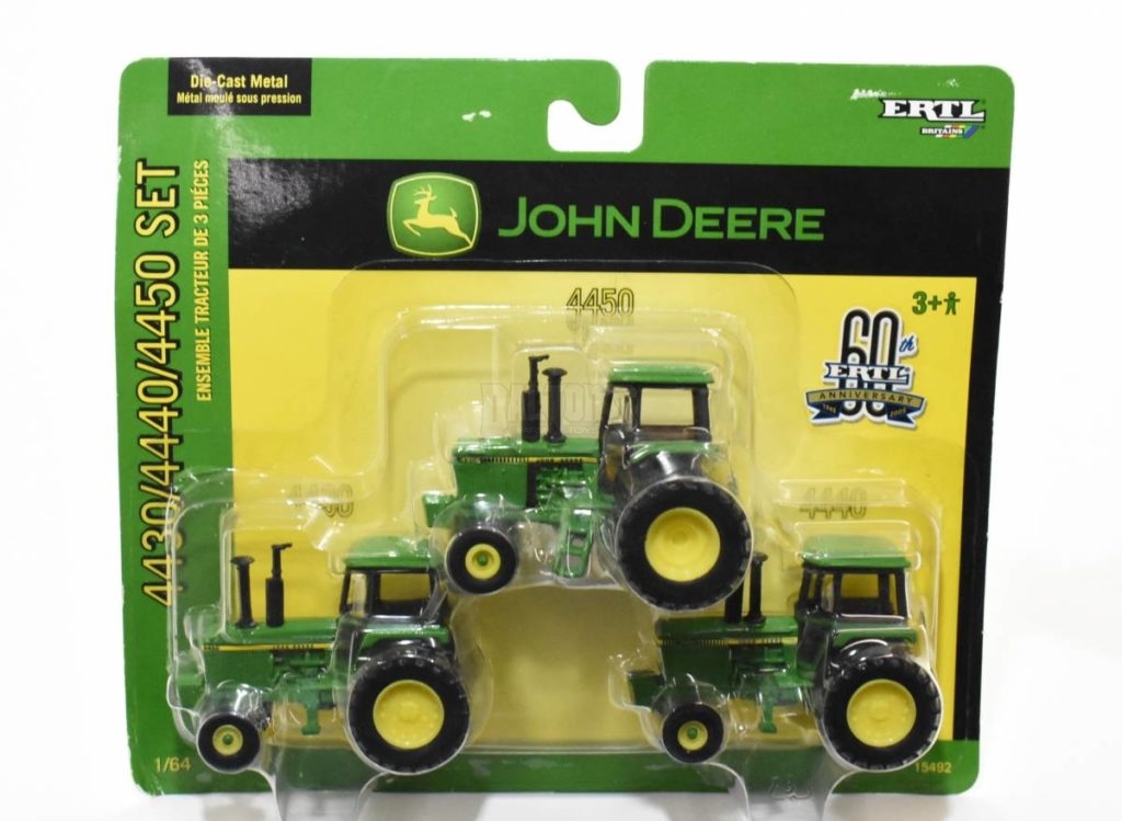 1/64 John Deere 3 Piece Tractor Set With 4430, 4440, 4450 Tractors