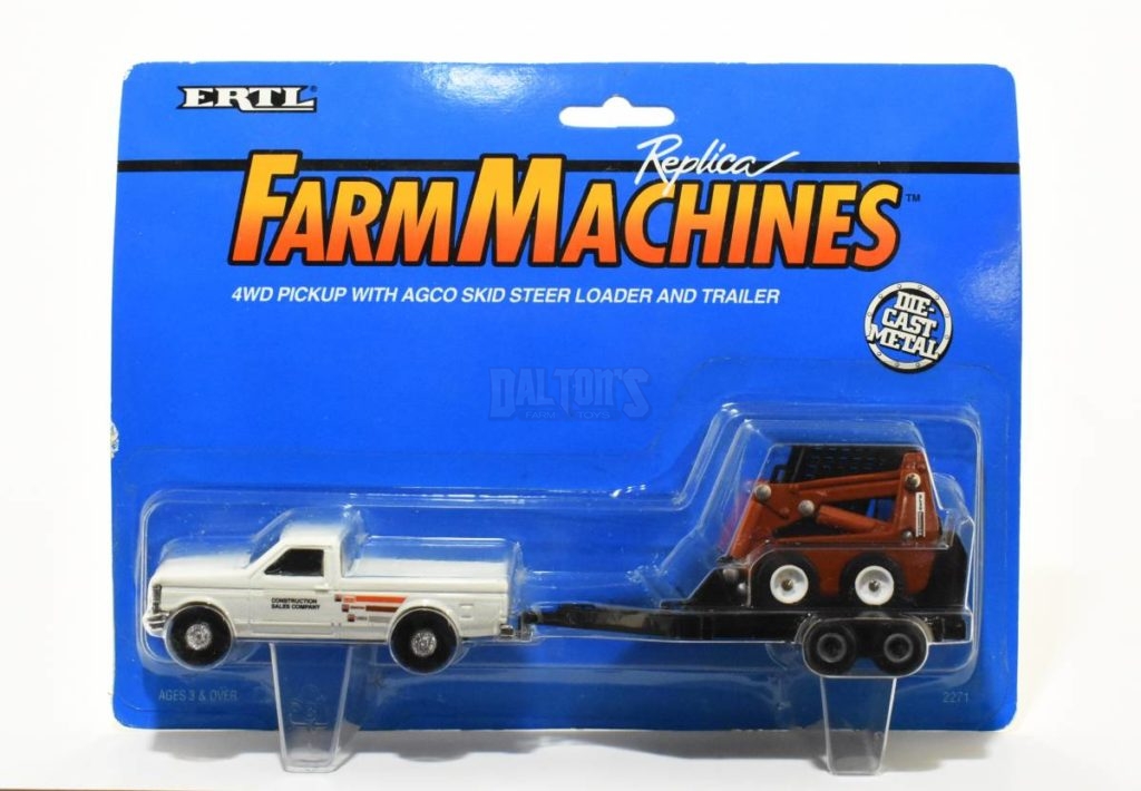 1/64 4WD Pickup Truck with Hesston Skid Steer Loader and Trailer