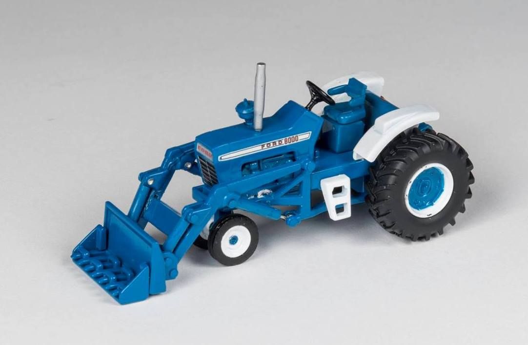 1-64-ford-8000-narrow-front-tractor-with-loader-manure-bucket-summer