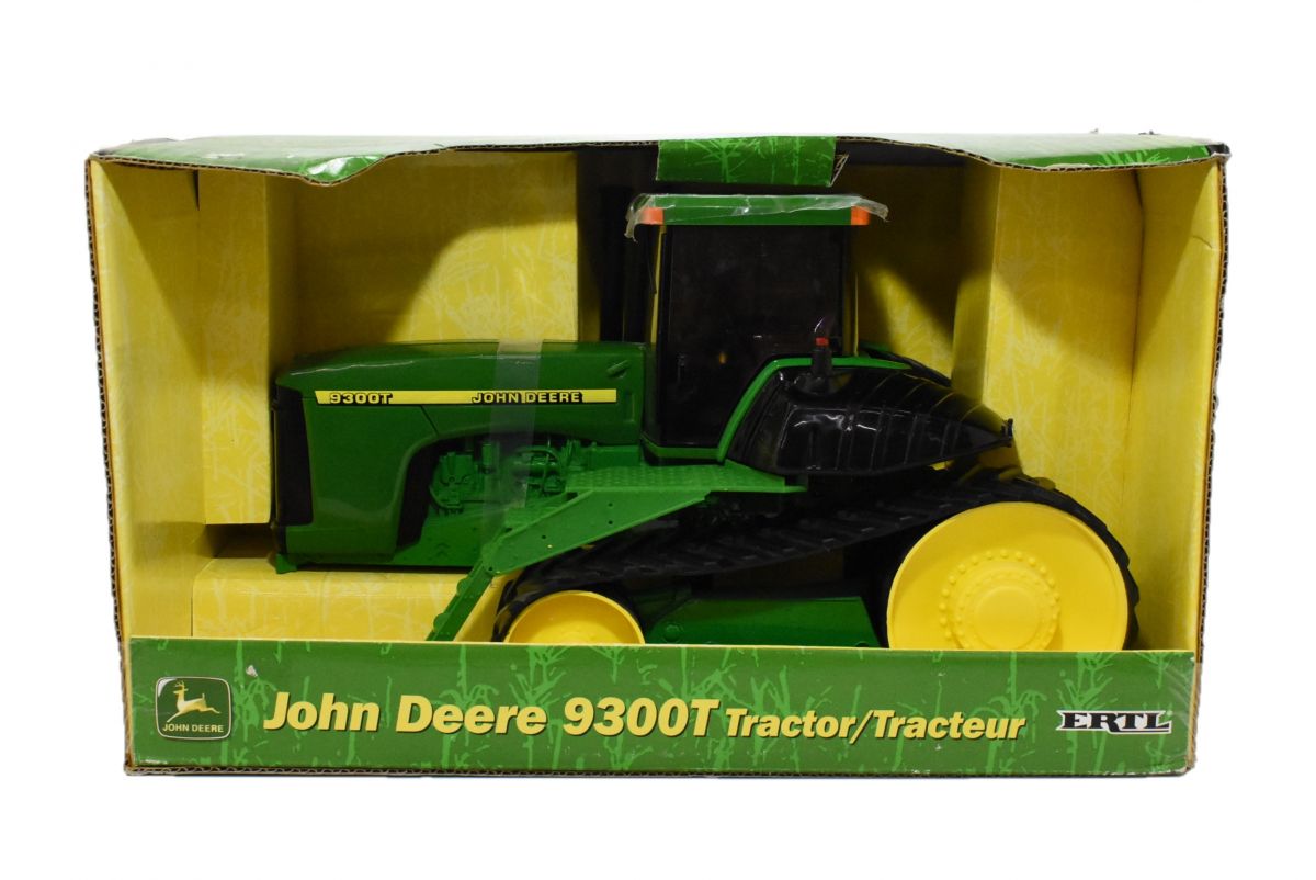 John Deere 9300 T Tractor With Tracks (RAE)