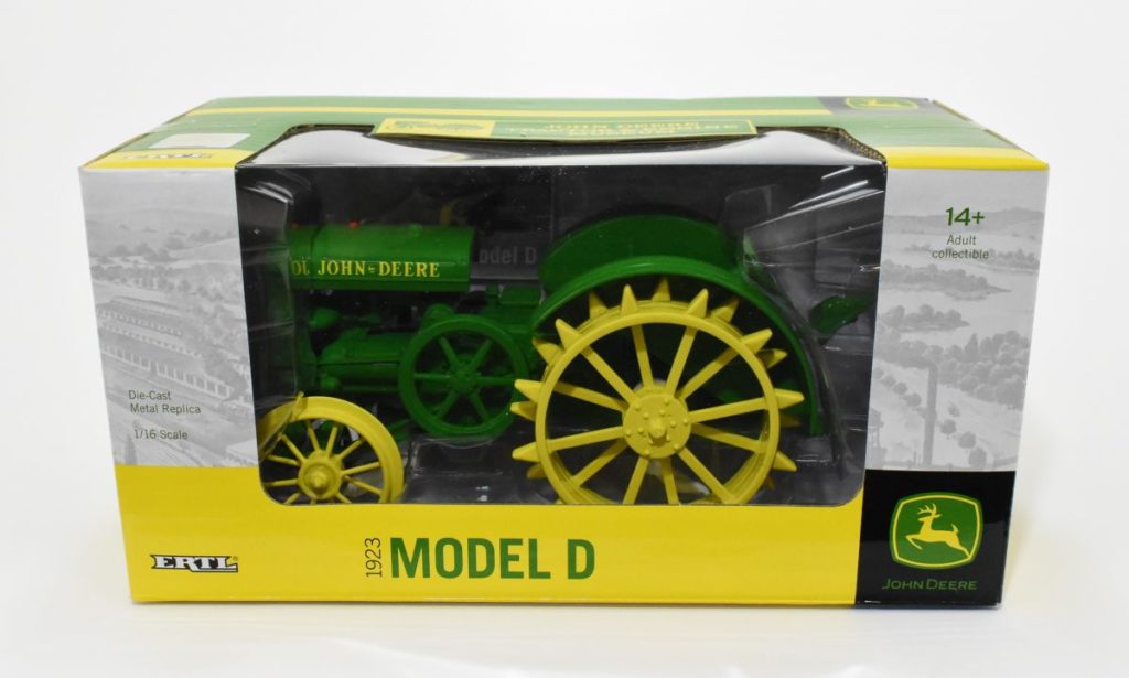 1/16 John Deere Model D Tractor, Tractor & Engine Museum Daltons Farm Toys