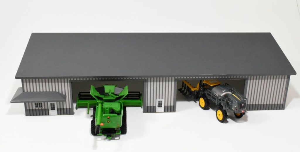 1/64 Grey 60 x 120 Machine Shed With 2 Doors Daltons Farm Toys