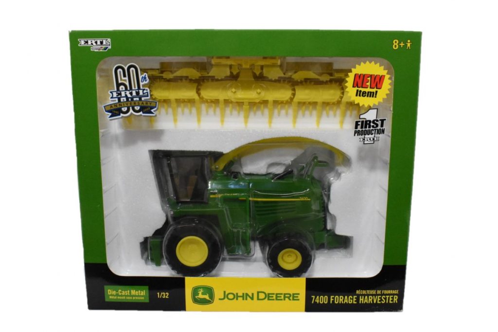 132 John Deere 7400 Forage Harvester 60th Anniversary Daltons Farm Toys 2137