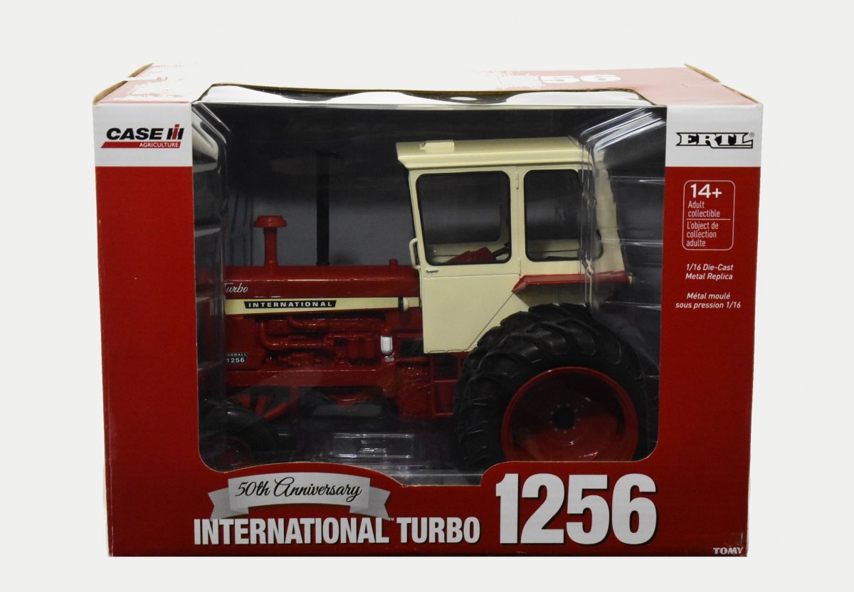 1//16 International 1256 Tractor W//Cab /& Duals NIB ERTL 50TH Anniversary Edition