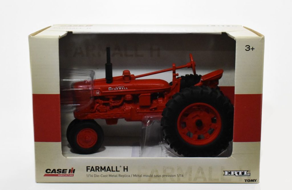 1/16 Farmall H Tractor - Daltons Farm Toys