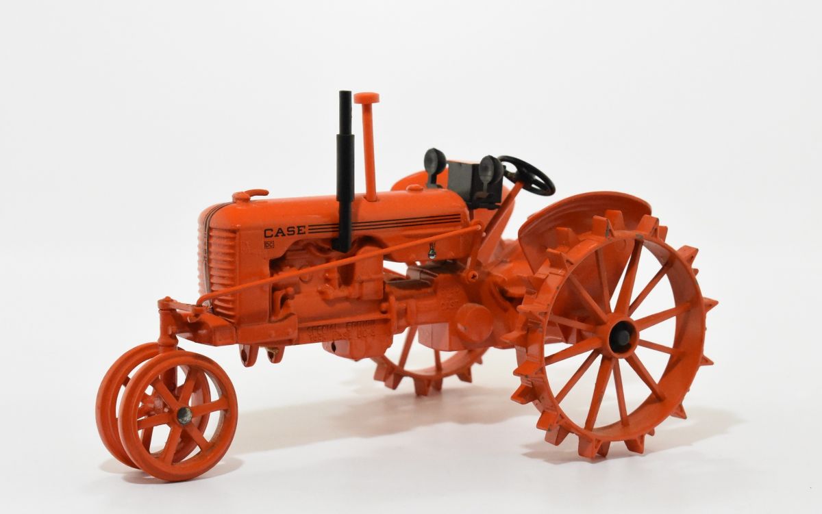 1/16 Case DC Tractor W/ Steel Wheel Daltons Farm Toys