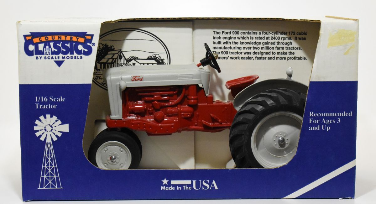 1/12 Ford 901 Select O Speed Tractor With Narrow Front - Dalton's