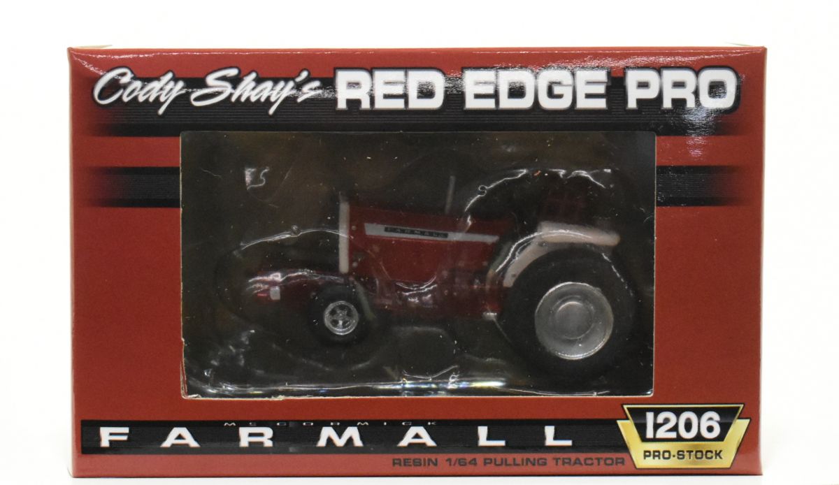 1/64 Cody Shay's FARMALL 1206 PRO STOCK TRACTOR PULLER RED EDGE PRO SpecCast 