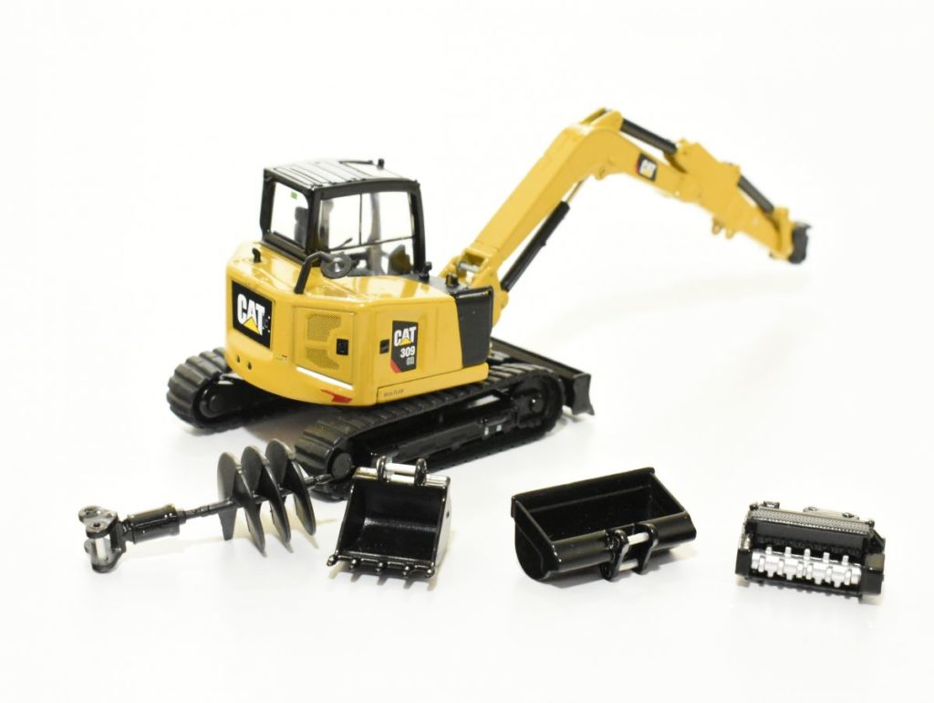 cat motorized excavator toy