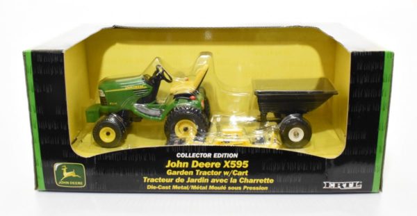 1/16 John Deere X595 Garden Tractor W/ Cart Collector Edition