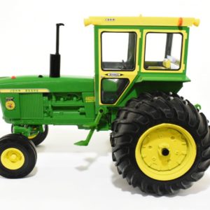 1/16 John Deere 4020 Diesel Tractor With Hiniker Cab & Duals, Iowa FFA