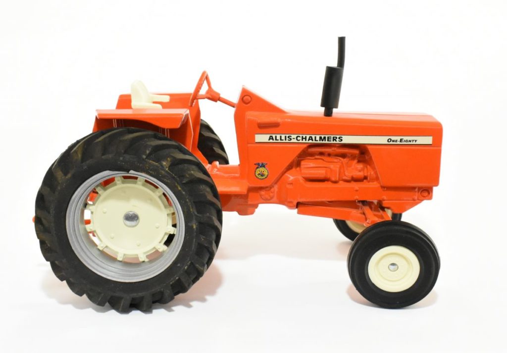 1/16 Allis Chalmers 180 Tractor, 2004 Iowa FFA - Daltons Farm Toys