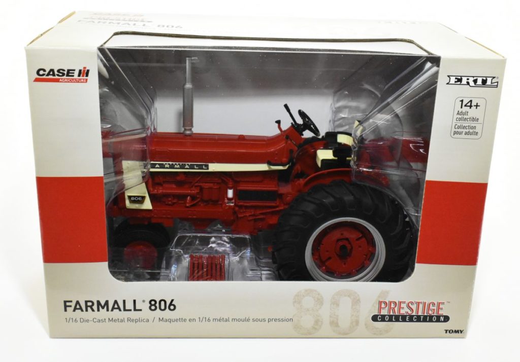 1/16 International Harvester Farmall 806 Tractor With Narrow Front ...