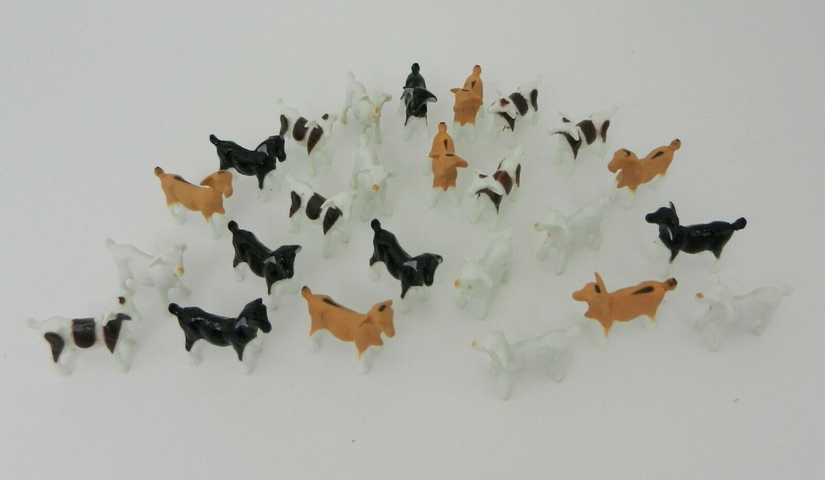 1/64 25 Pack of Ertl Goats 