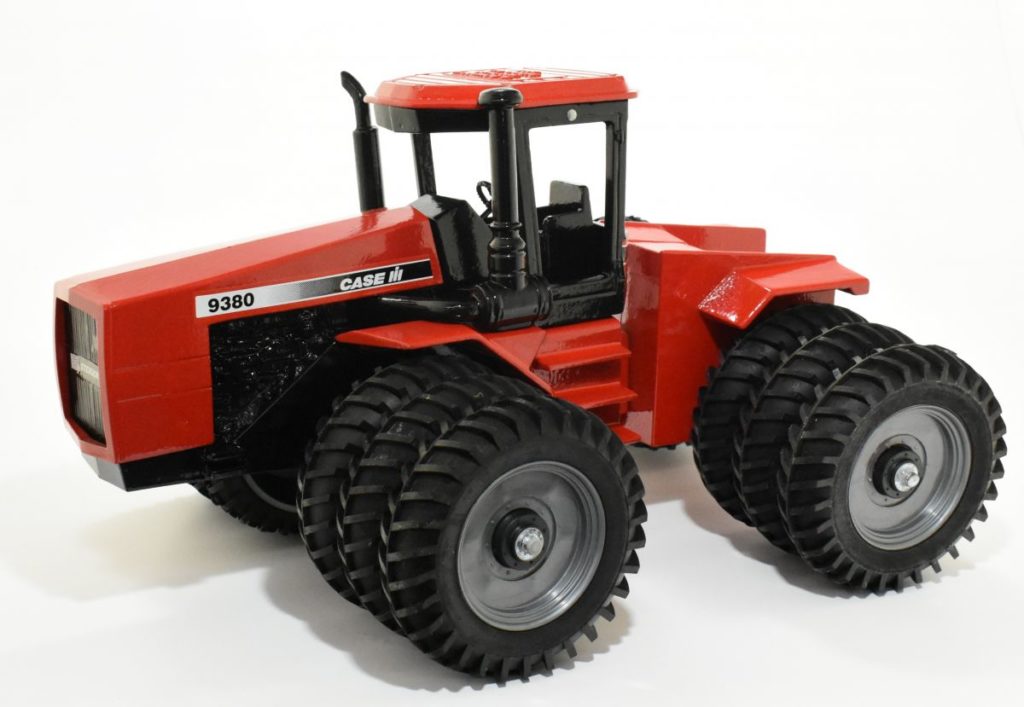 1/16 Case IH 9380 4wd Tractor With Triples Daltons Farm Toys