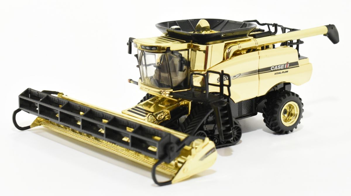 1/64 Gold Case International 9120 Combine Daltons Farm Toys