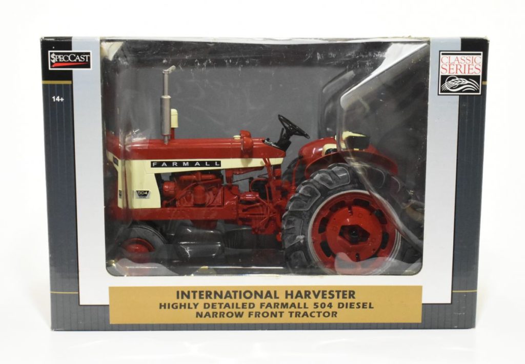 1/16 International Harvester Highly Detailed Farmall 504 Diesel Tractor ...