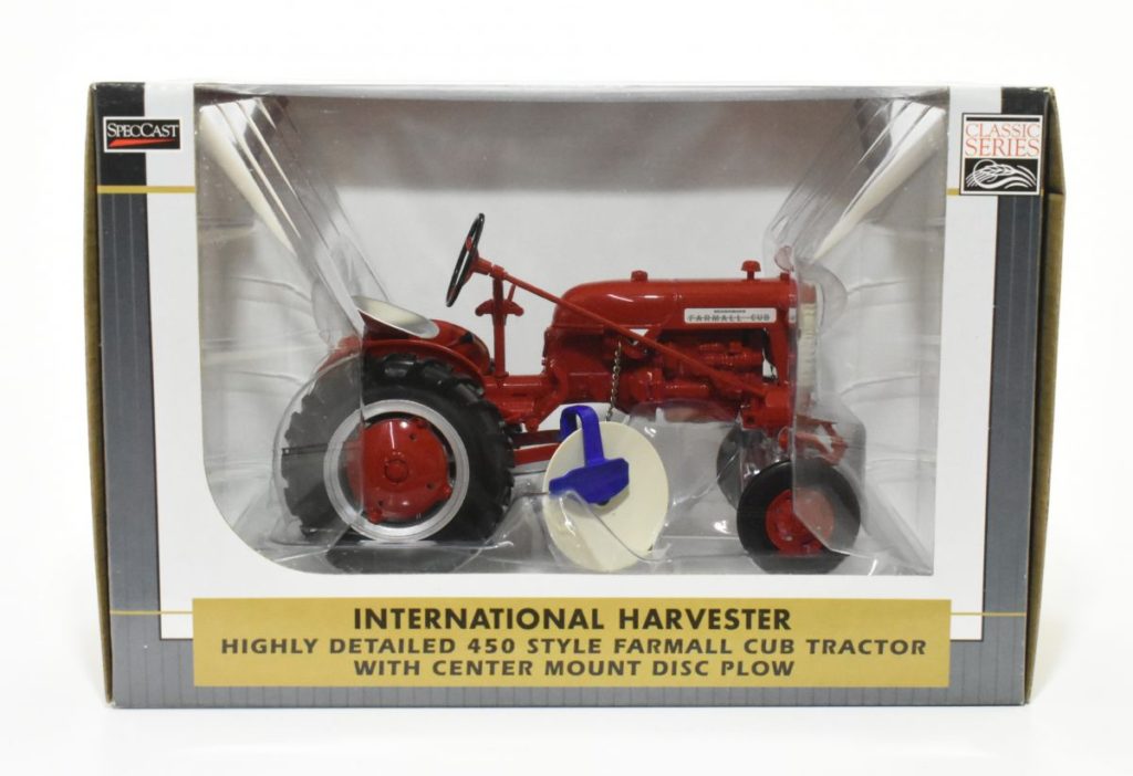 1 16 International Harvester Highly Detailed 450 Style Farmall Cub 