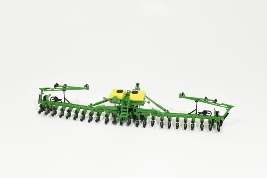 1/64 Custom John Deere 24 Row DB Planter Daltons Farm Toys