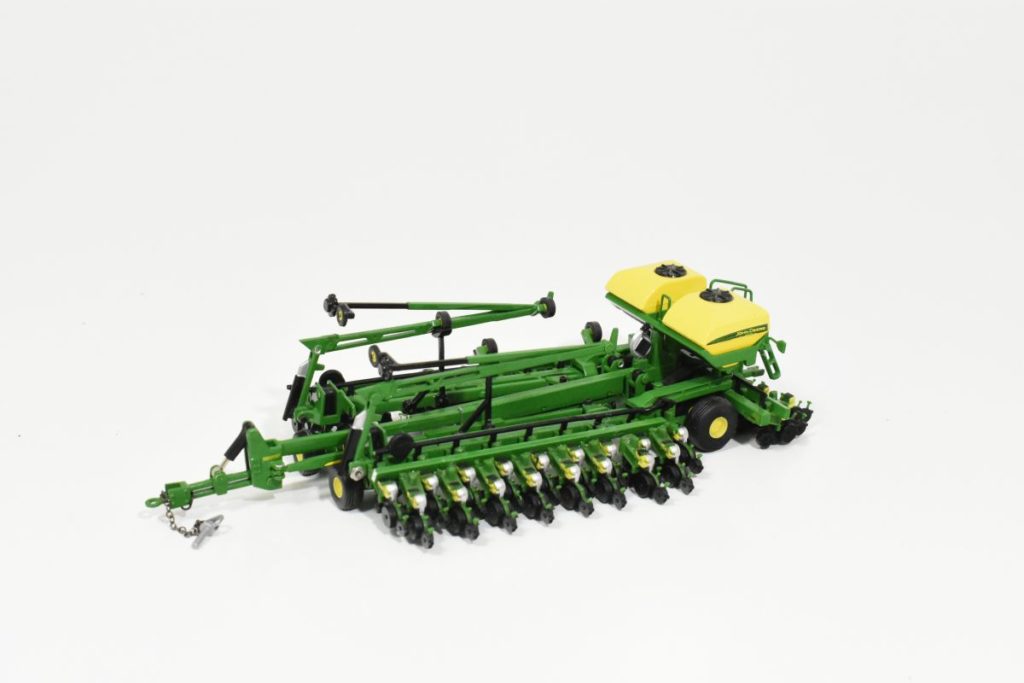 1/64 Custom John Deere 24 Row DB Planter With Interplants Daltons