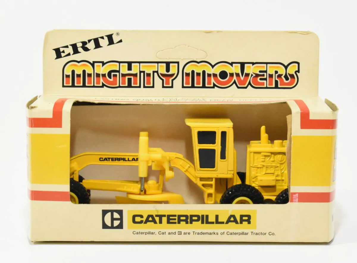 1/64 Caterpillar Road Grader Early Version - Dalton's Farm Toys