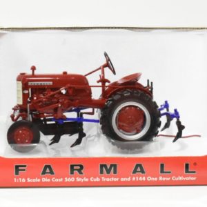 1//64 ERTL FARM COUNTRY RED MOUNTED CULTIVATOR