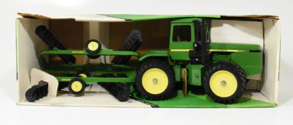 john deere toy disc