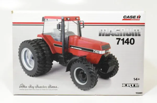 1/16 Case International Magnum 7140 Tractor W/ FWA & Duals, Magnum