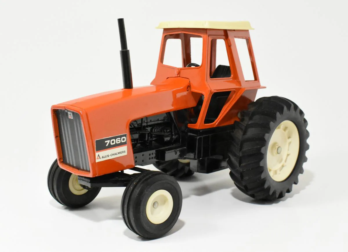 DIY Pedal Tractor : 12 Steps - Instructables, image size:1200x868