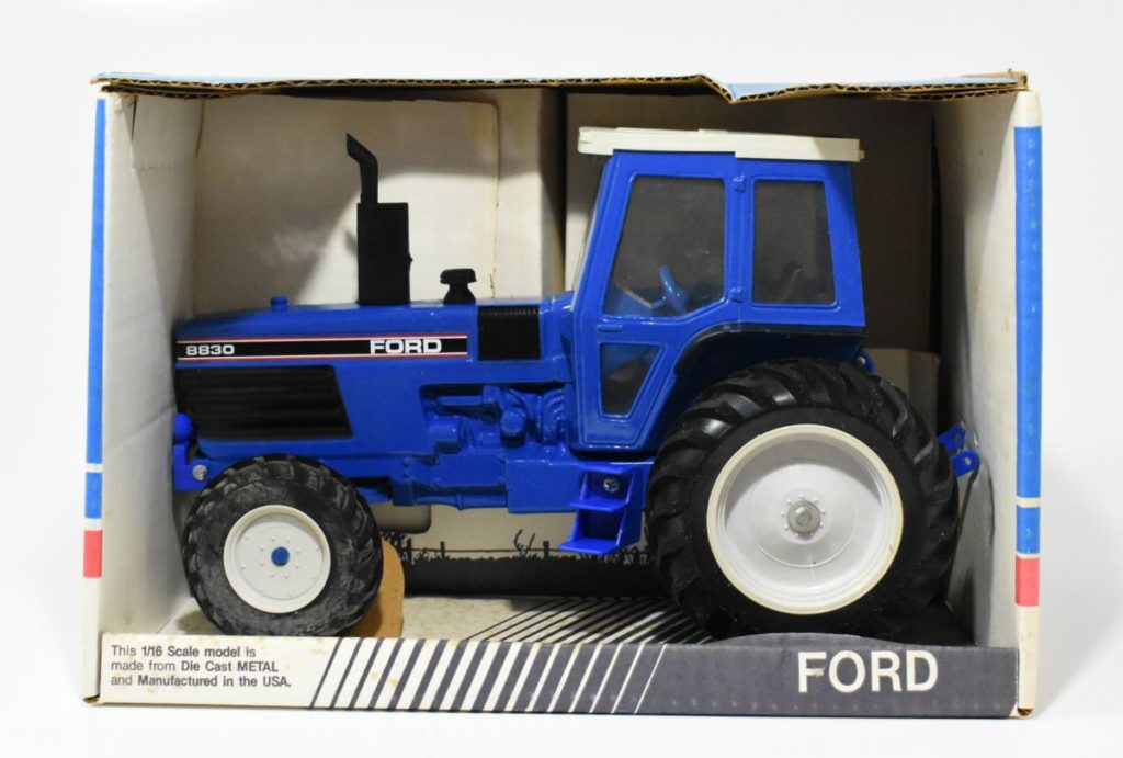 1/16 Ford 8830 Tractor With Front Wheel Assist - Daltons Farm Toys