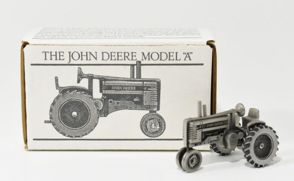 1/43 John Deere A Pewter Tractor Daltons Farm Toys