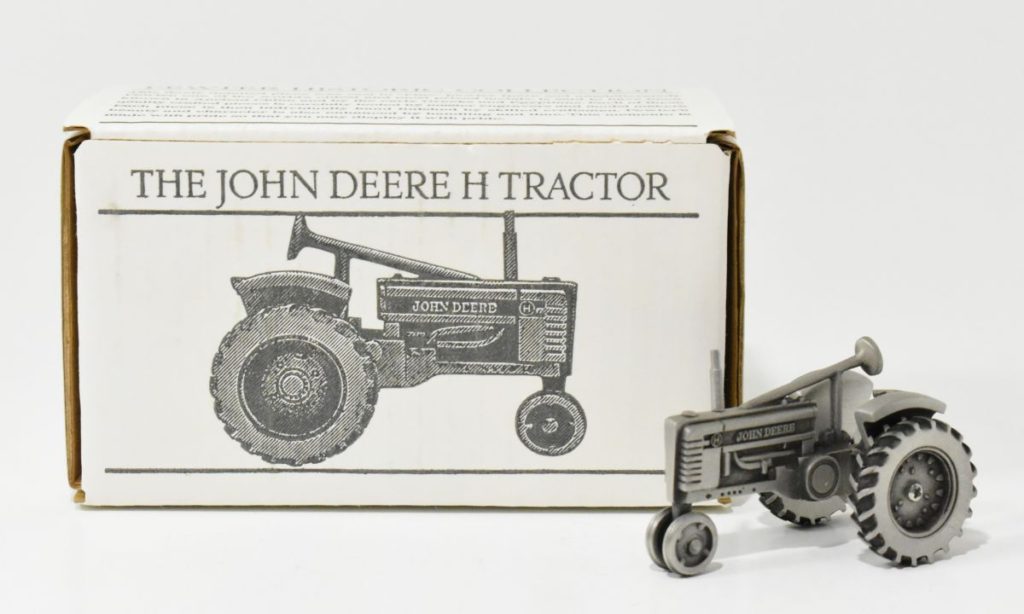 1/43 John Deere H Pewter Tractor Daltons Farm Toys