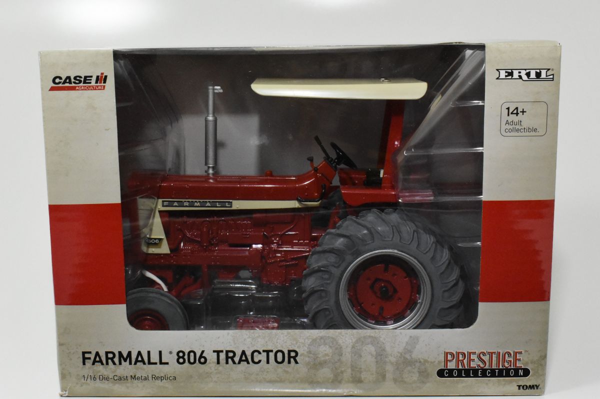 1/16 Case IH Farmall 806 Tractor, Prestige Collection - Daltons Farm Toys