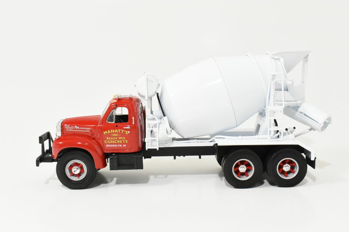 1/34 Manatts Mack Model B Cement Mixer Truck - Daltons Farm Toys