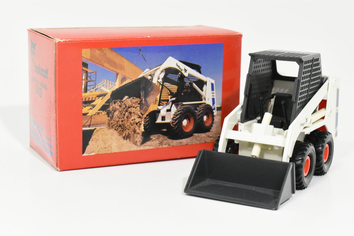 1/25 Bobcat 743 Skid Loader