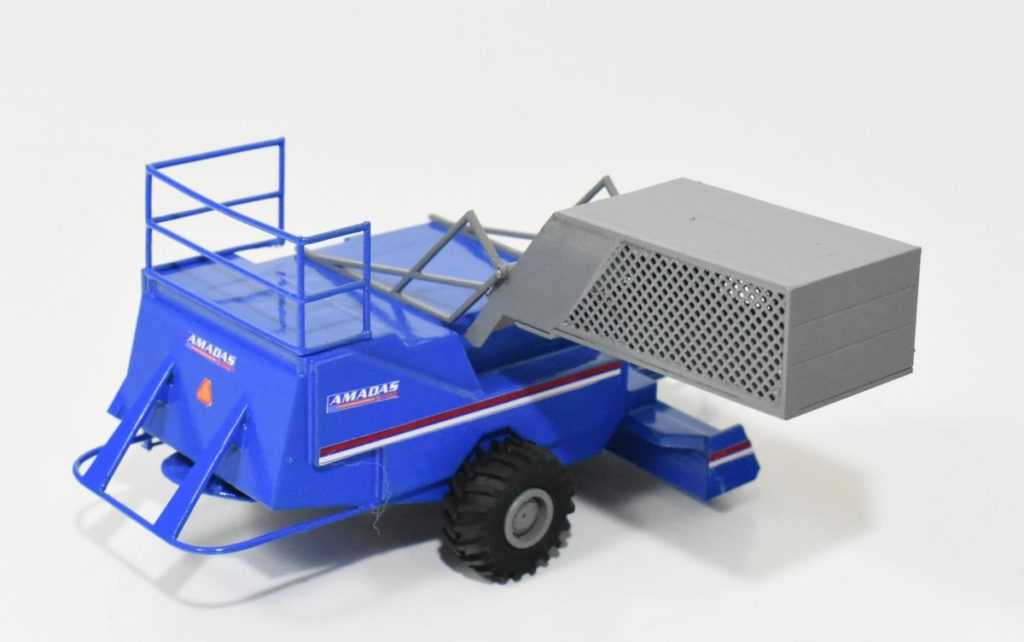 1/64 Scratch Built Amadas 2110 Pull Type Peanut Combine Daltons Farm Toys