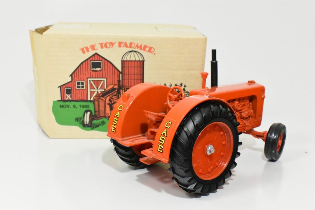 1/16 Case 500 Diesel Tractor, 1985 National Farm Toy Show Daltons Farm Toys
