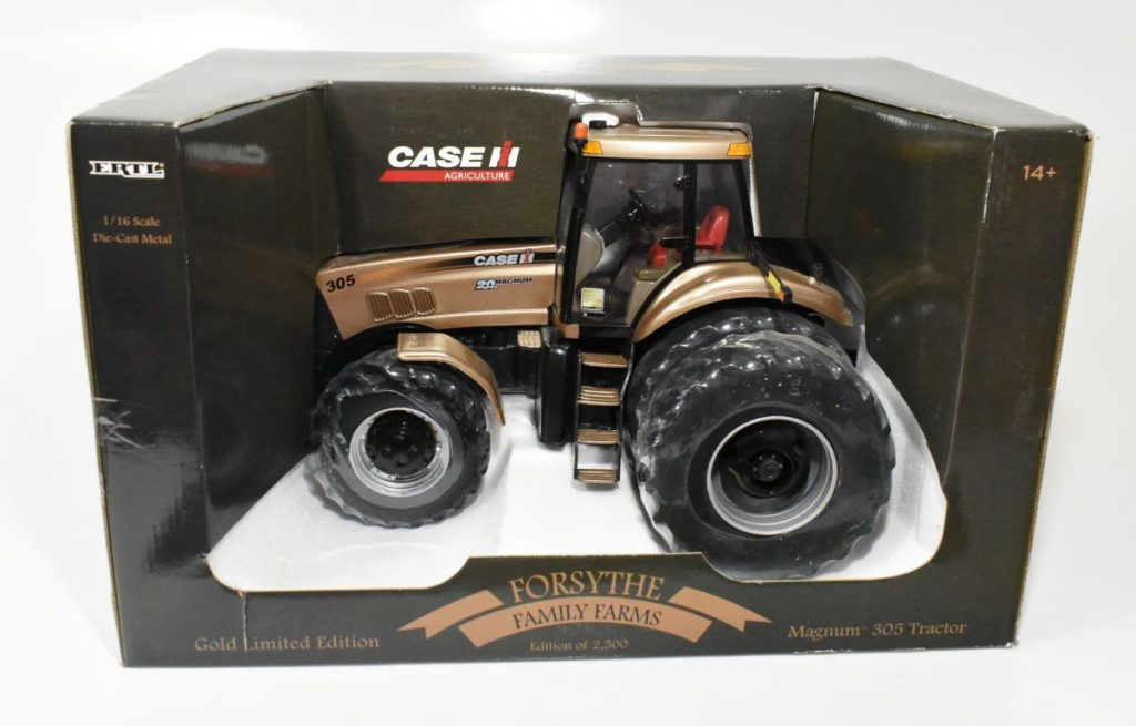 1/16 Case IH Magnum MX305 Tractor, Gold Forsythe Farms Edition