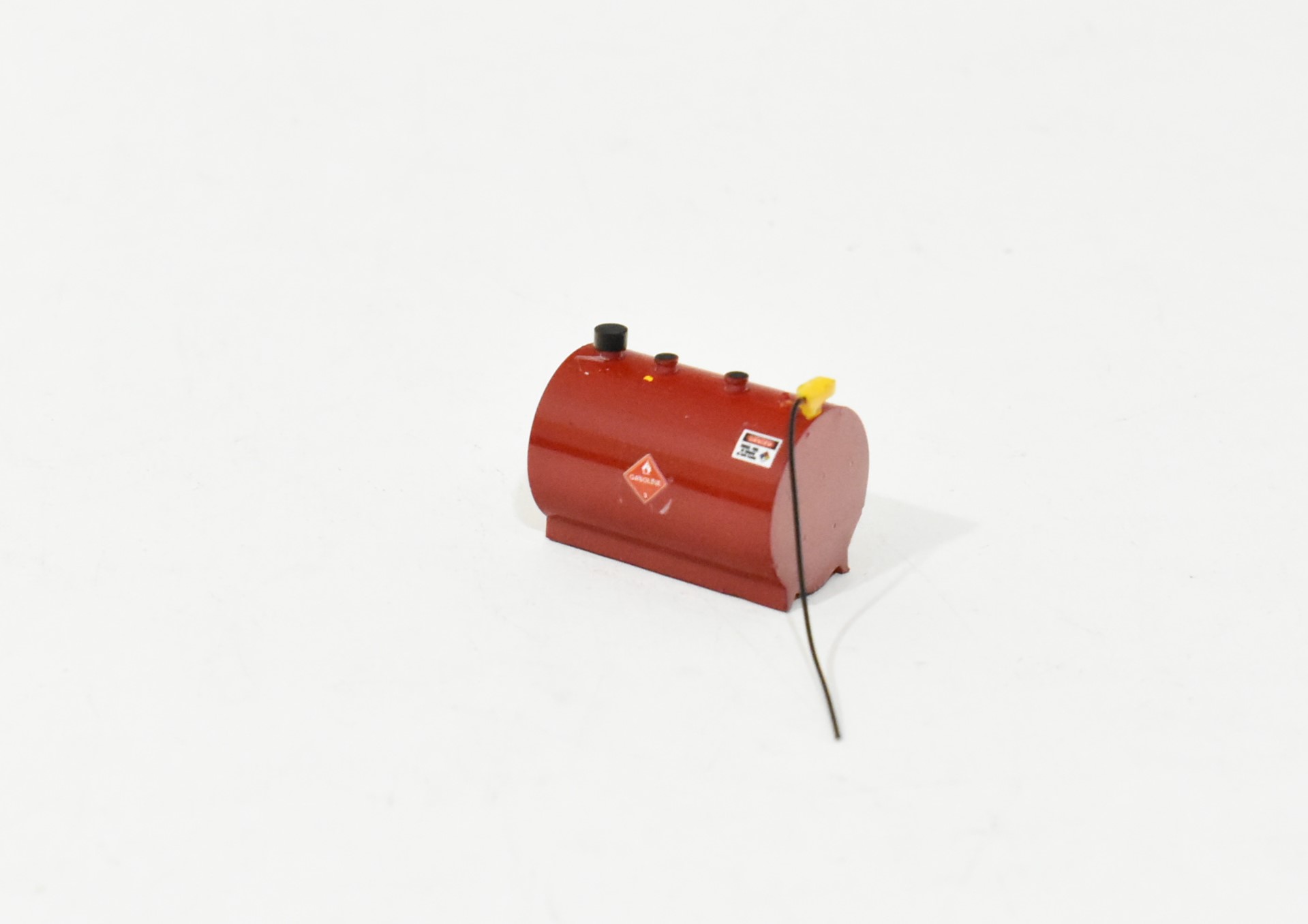 1/64 Custom scratch built Farm red 55 gal oil drum with pump 