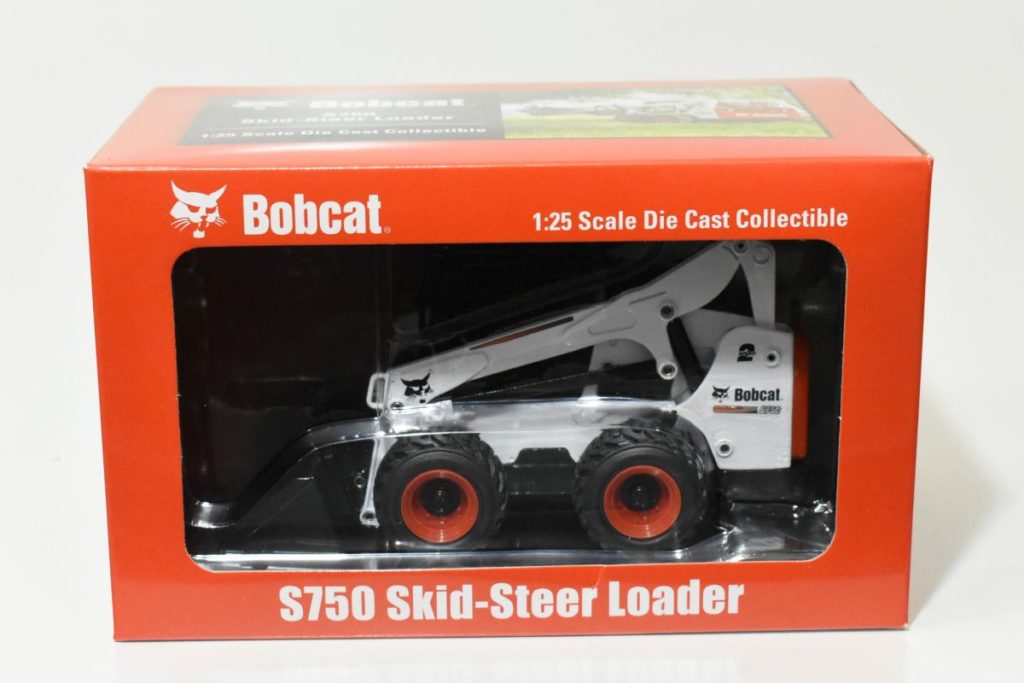 1/25 Bobcat S750 Skid Steer Loader - Daltons Farm Toys