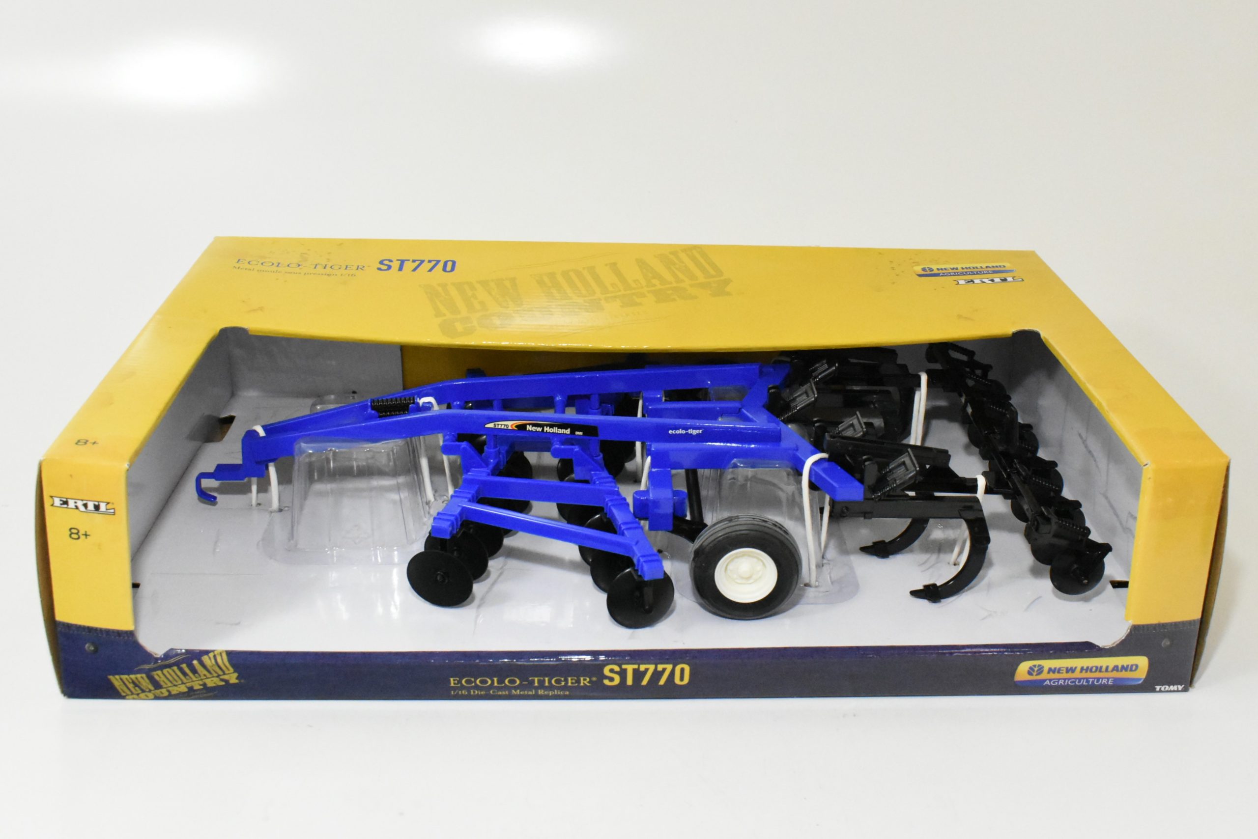 1/16 New Holland ST770 Ecolo Tiger Mulch Ripper - Dalton's Farm Toys