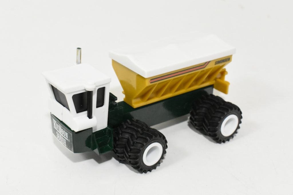 1/64 Knudson 360 HH 4wd Hillside Hauler With Dry Fertilizer Spreader ...