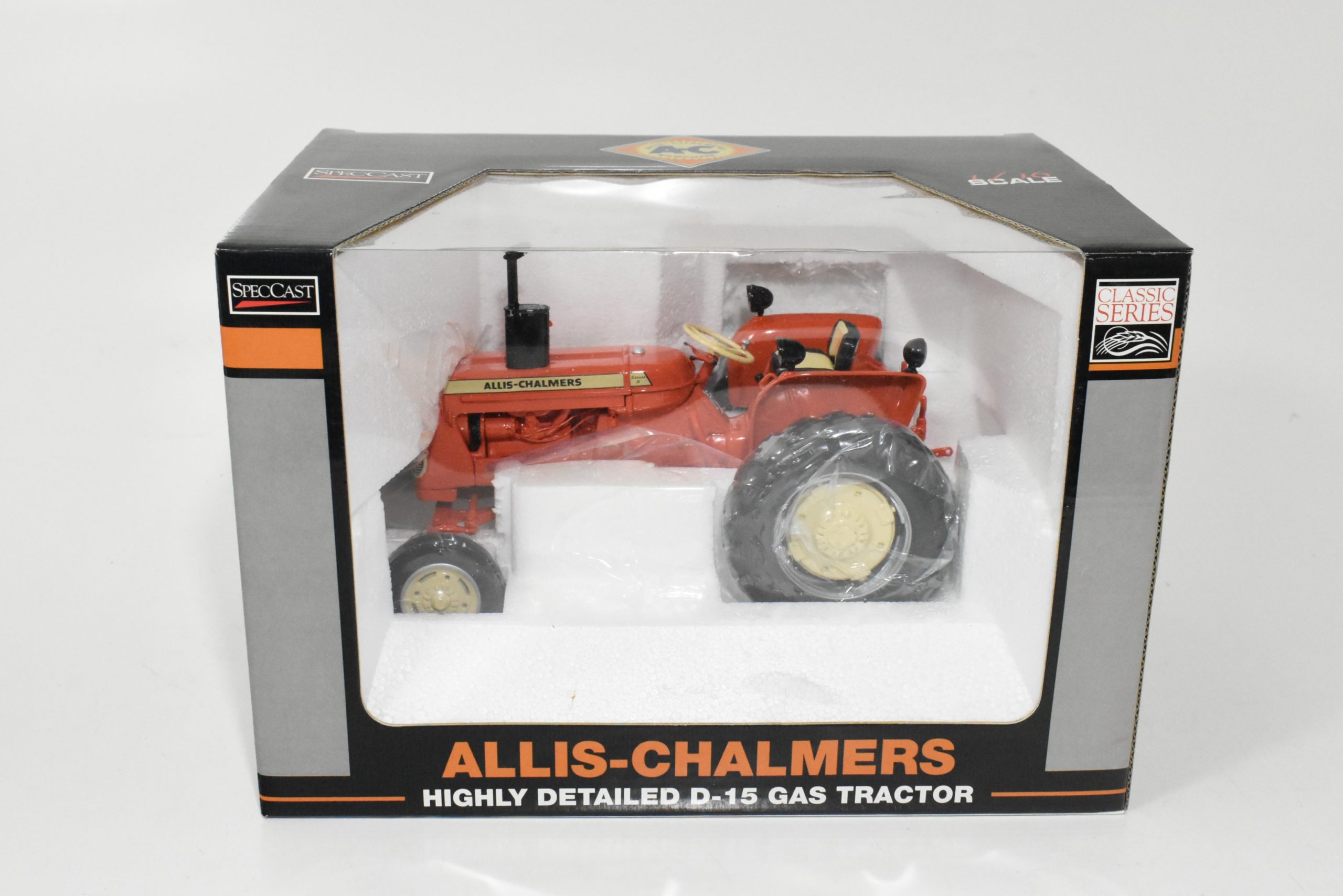 1 16 Allis-chalmers D-15 Series Ii Tractor With Wide Front - Daltons 