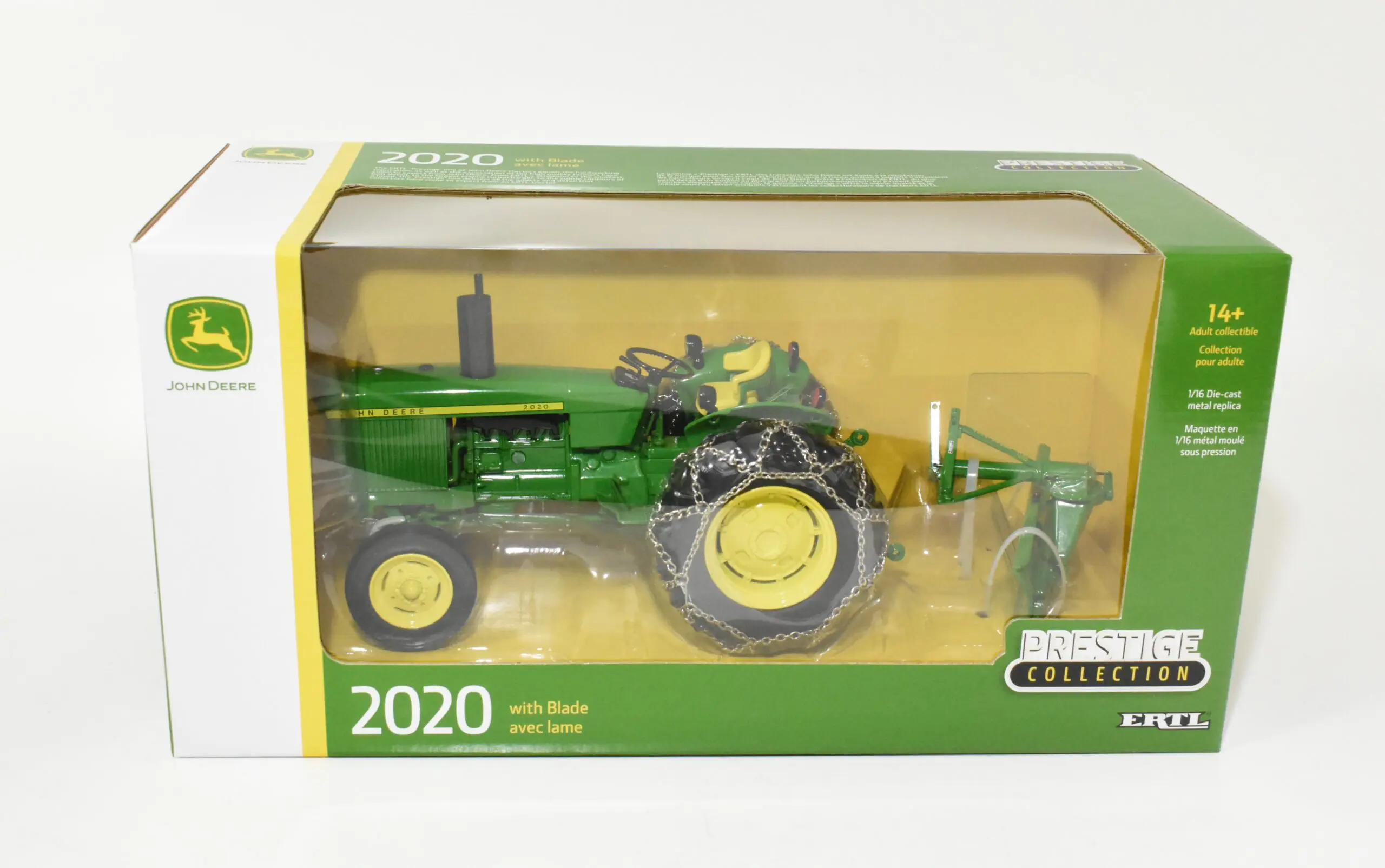 john deere scale model toys