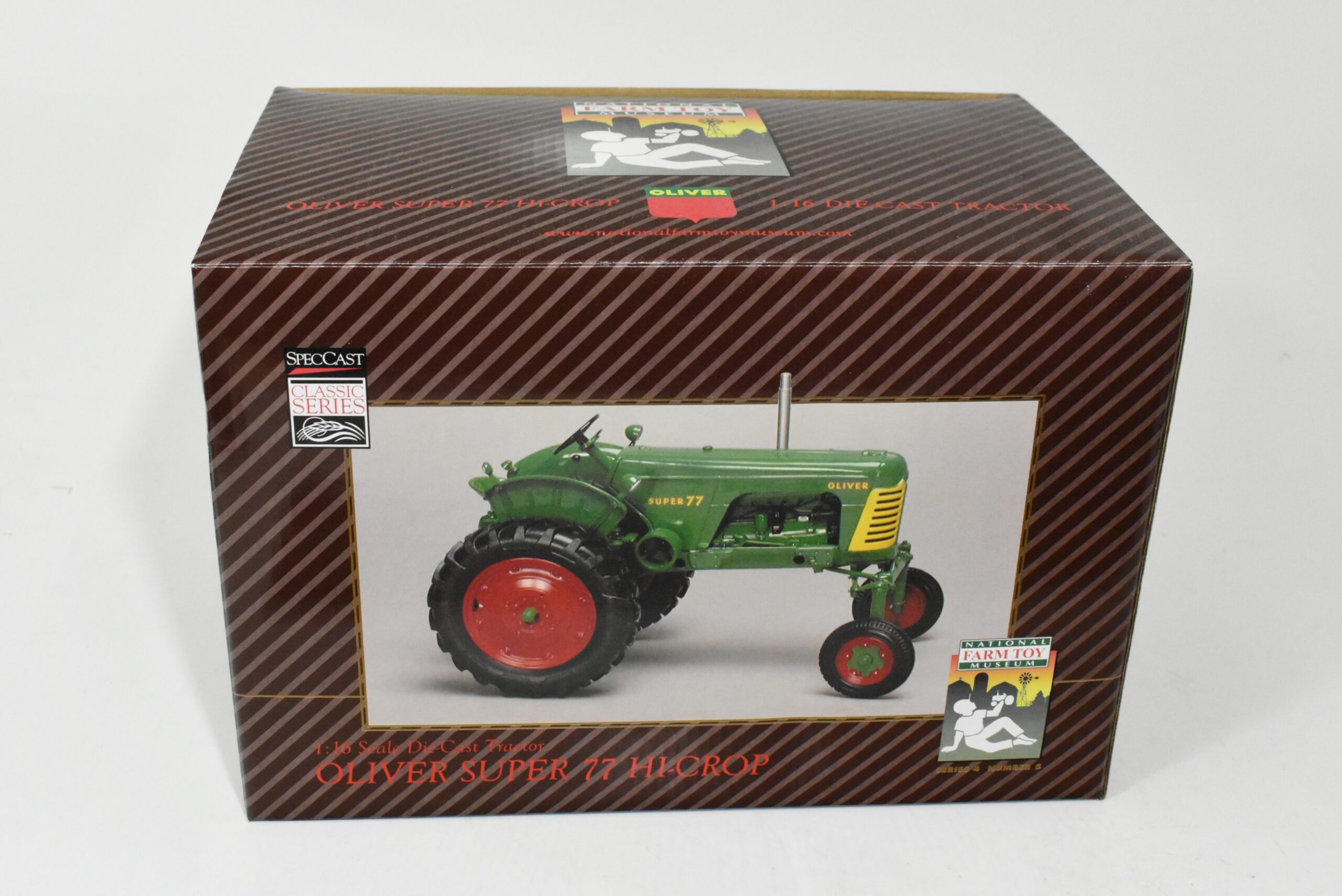 Natioal farmtoy musem oliver super hicrop 1/16scale  tractor 