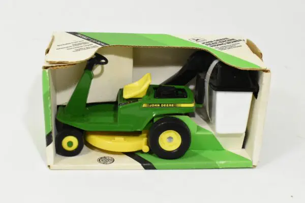 John deere toy push mower hot sale