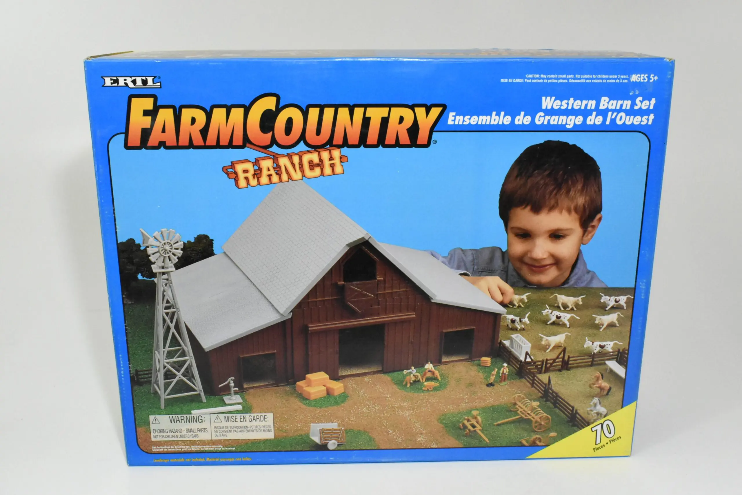 Ertl Farm Country Ranch Log barn building shed 1/64th scale very rare!