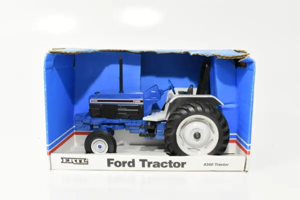 1/16 Ford USAフォード 2458トラクター　ミニチュア 1/16 Ford USAフォード 2458トラクター ミニチュア 【公式通販】