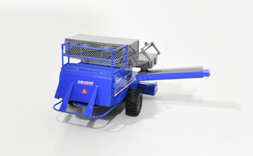 1/64 Scratch Built Amadas 2110 Pull Type Peanut Combine With Unload On